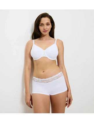 Triumph - Lovely Micro: krátké boxerky s květinovou krajkou Triumph