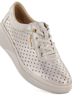 Dámské kožené polobotky na zlaté platformě Vinceza 79603