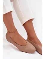 Dámské eko kožené baleríny na plochém podpatku Olyssia – béžové Dámské eko kožené baleríny na plochém podpatku Olyssia – béžové