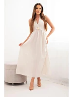 Dámské maxi šaty z viskózy vázané u krku s ozdobnou sponou béžová