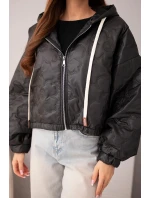 Dámská prošívaná bunda s kapucí a dekorativním květinovým ražením černá