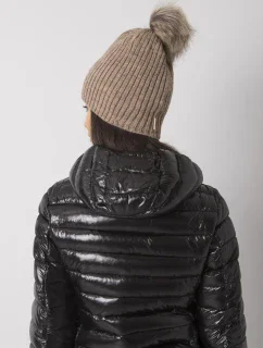 Dámská čepice 30 tmavých pusinek