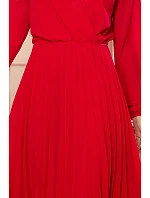 313-5 ISABELLE Plisované šaty s výstřihem a dlouhými rukávy - ČERVENÉ