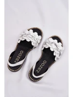 Kožené sandály na plochém podpatku bílé Zazoo 40425