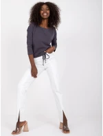 Volná dámská halenka v grafitové barvě se zavazováním na spodním okraji (4691)