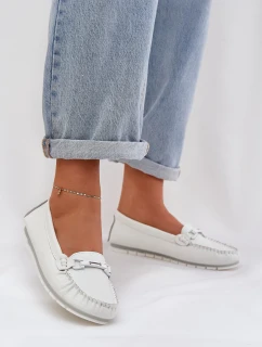Plné Kožené Mokasíny S Dekorací S.Barski LR51-547 Bílé