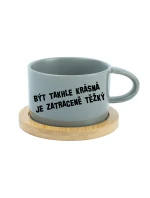 BÝT TAKHLE KRÁSNÁ JE ZATRACENÉ TEŽKÝ - šedý hrníček makronka 200 ml