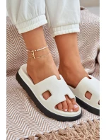 Pěnové Pantofle S Výřezy Bílé Neladith Pěnové Pantofle S Výřezy Bílé Neladith