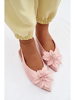 Dámské sandály na nízkém podpatku s dekorativním květem Růžové Telivette