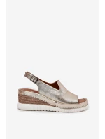 Dámské Kožené Sandály Na Klínu Artiker 56C0920 Zlaté Dámské Kožené Sandály Na Klínu Artiker 56C0920 Zlaté