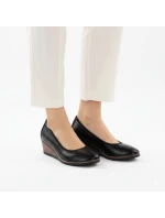 Dámské ažurové lodičky na platformě černé Vinceza 58629