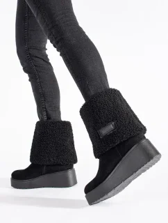 Moderní černé kotníčkové boty dámské na klínku