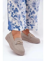 Dámské kožené mokasíny se zlatým detailem Vinceza – tmavě béžové Dámské kožené mokasíny se zlatým detailem Vinceza – tmavě béžové