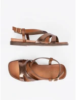 Moderní  sandály dámské hnědé na plochém podpatku