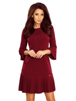 Pohodlné dámské plisované šaty v bordó barvě model 7606643