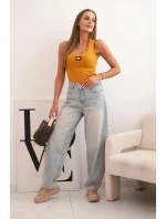 Dámská pruhovaná top na ramínkách s ozdobnou nášivkou hořčicová Dámská pruhovaná top na ramínkách s ozdobnou nášivkou hořčicová