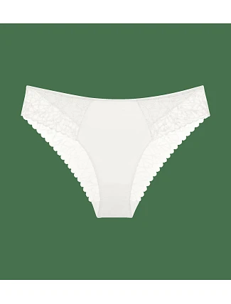 Pretty Modal Tai - Silk White - TRIUMPH Silk White - TRIUMPH Pretty Modal Tai - Silk White - TRIUMPH Silk White - TRIUMPH