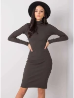 Vypasované žebrované šaty v tmavé khaki barvě s rolákem Rue Paris (5133)