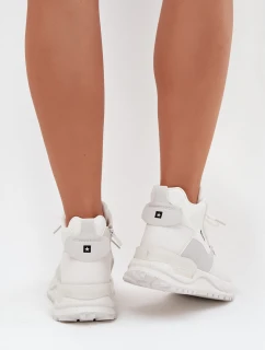 Dámská sportovní obuv na platformě Big Star – bílá
