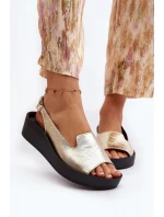 Zazoo 2893 Dámské kožené sandály na tlusté podrážce zlaté