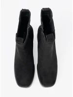 Jedinečné kotníčkové boty dámské černé na širokém podpatku Jedinečné kotníčkové boty dámské černé na širokém podpatku