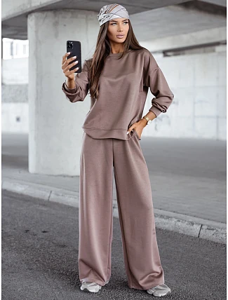 Dámská tepláková souprava v barvě cappuccino od FashionStreet AY1209 Dámská tepláková souprava v barvě cappuccino od FashionStreet AY1209