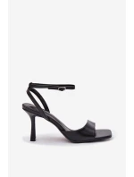 Dámské sandály na jehlovém podpatku z eko kůže - černé Brisora