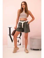 Dámské šortky s vysokým pasem a páskem khaki