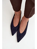 Kožené lodičky s kitten heel v tmavě modré Nuretta Kožené lodičky s kitten heel v tmavě modré Nuretta