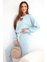 Dámský komplet máslíčko s výřezem ve tvaru srdce mátový