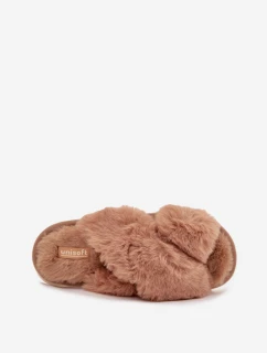 Dámské pantofle s kožíškem a proplétanými pásky Quenelle – camel