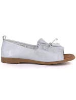 Dámské kožené polobotky s otevřenou špičkou stříbrné barvy Cambell 19388