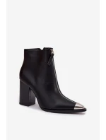 Dámské kotníčkové boty na klínku s ozdobným zipem Černé Wiviane Dámské kotníčkové boty na klínku s ozdobným zipem Černé Wiviane