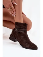 Dámské boty z přírodního semiše na klínu zateplené D&A CR52-651 čokoládové