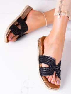 Stylové nazouváky černé dámské bez podpatku