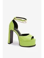 Lakované dámské sandály na podpatku a platformě Zelené Horvia