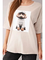 Dámská bavlněná oversize halenka s krátkým rukávem a potiskem béžová Dámská bavlněná oversize halenka s krátkým rukávem a potiskem béžová