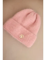 Dámská zimní čepice chlupatá s ozdobným knoflíkem světle pudrově růžová
