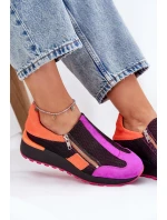 Kožené sneakersy na klínu Maciejka Černé 06853-15