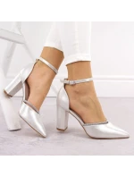 Dámské vestavěné ažurové sandály béžové Sabatina