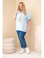 Dámská viskózová halenka Plus Size s krátkým rukávem a ozdobným šátkem modrá Dámská viskózová halenka Plus Size s krátkým rukávem a ozdobným šátkem modrá