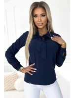 140-22 Služební halenka s dlouhým rukávem a zavazováním vpředu - ZELENÁ