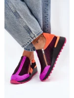 Kožené sneakersy na klínu Maciejka Černé 06853-15