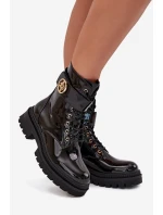 Lakované boty worker dámské se zlatým detailem zateplené černé Fiorena Lakované boty worker dámské se zlatým detailem zateplené černé Fiorena