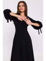 S383 Rozšířené šaty s pouzdrovými rukávy - černé S383 Rozšířené šaty s pouzdrovými rukávy - černé