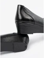 Exkluzívní černé polobotky dámské na klínku Exkluzívní černé polobotky dámské na klínku