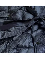 Tmavě modrá dlouhá dámská péřová bunda (ag1-j9081) Tmavě modrá dlouhá dámská péřová bunda (ag1-j9081)