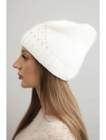 Dámská zimní čepice z vlny s ozdobným pletením a kamínky K449 bílá