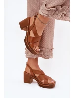 Kožené sandály na podpatku Zazoo 1081 hnědé