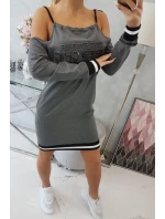 Šaty Tres Chic v grafitové barvě Šaty Tres Chic v grafitové barvě